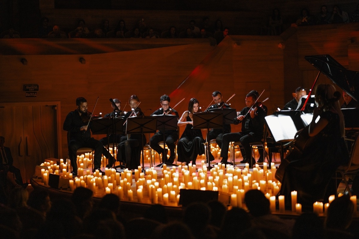 Фестиваль неоклассики при 1000 свечей. Три вечера магии музыки от HighTime Orchestra в Доме музыки