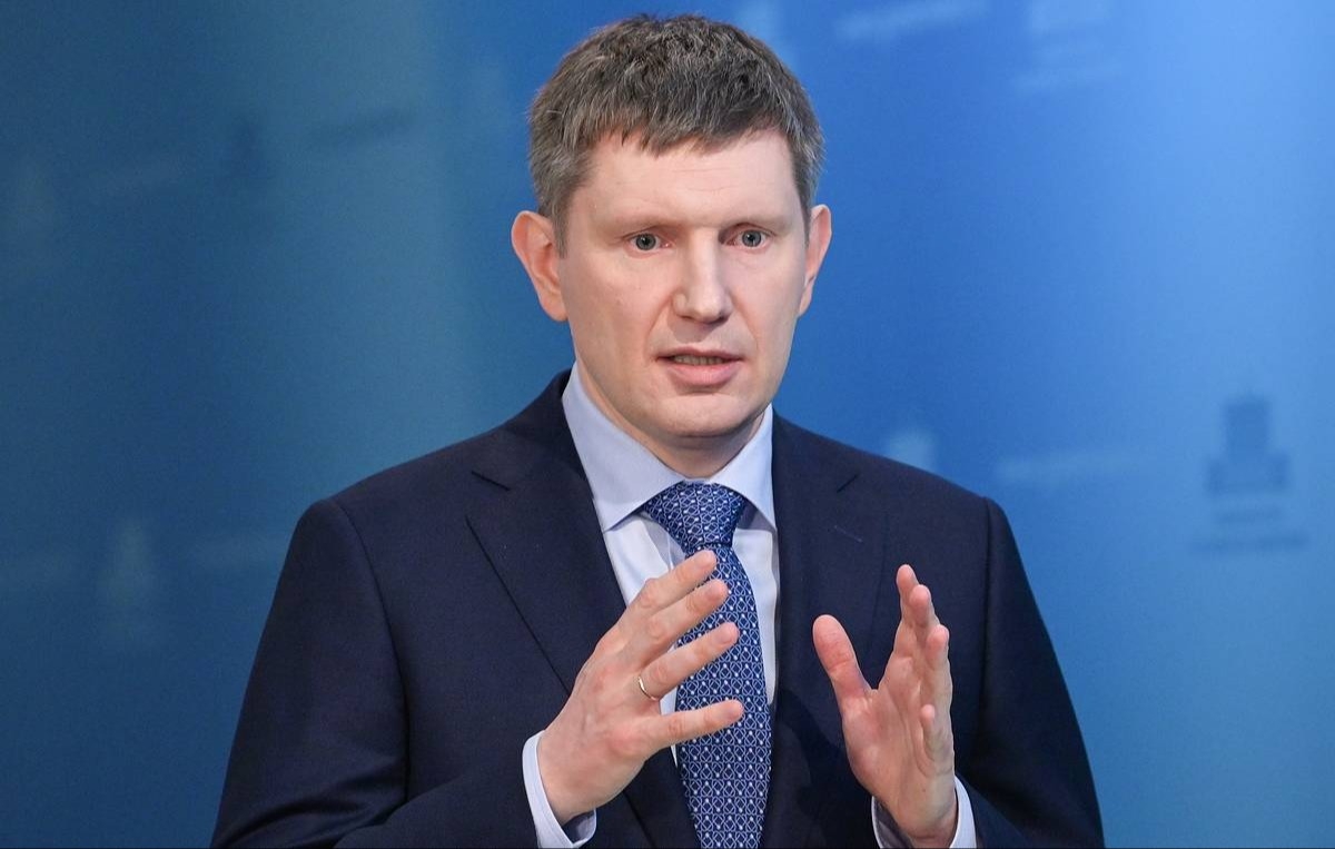 Решетников: опережающие индикаторы указывают на признаки охлаждения экономики РФ
