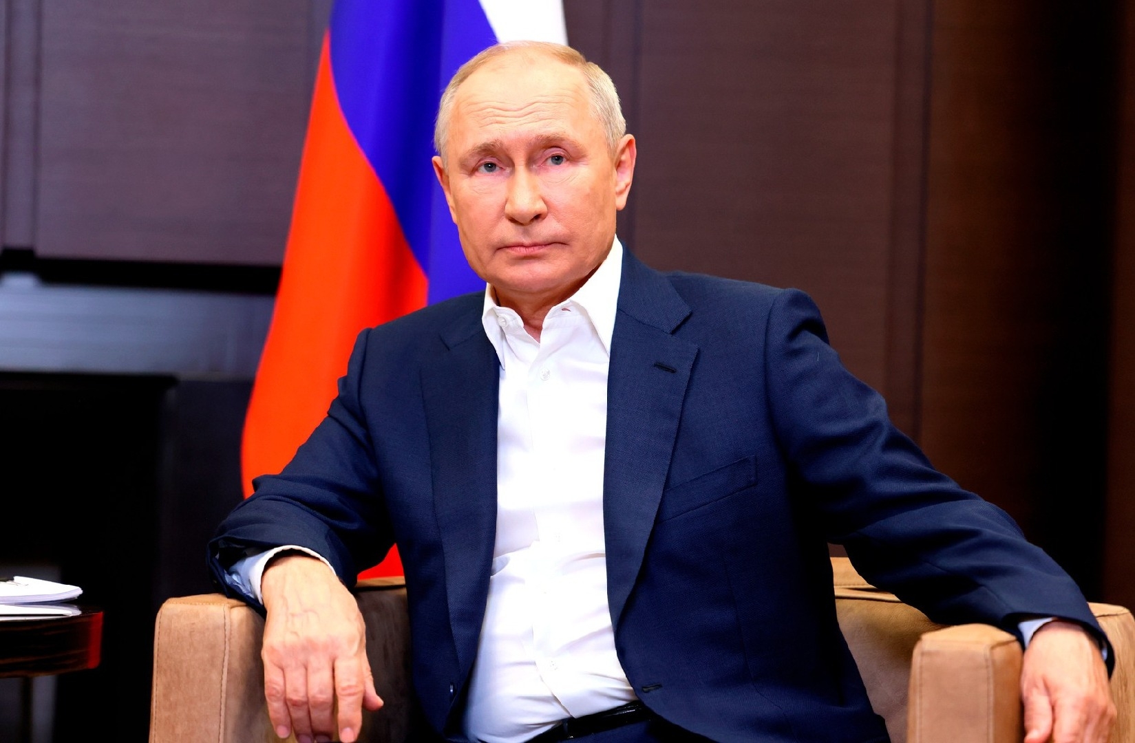 Путин заявил, что согласен с предложением прекратить боевые действия на Украине