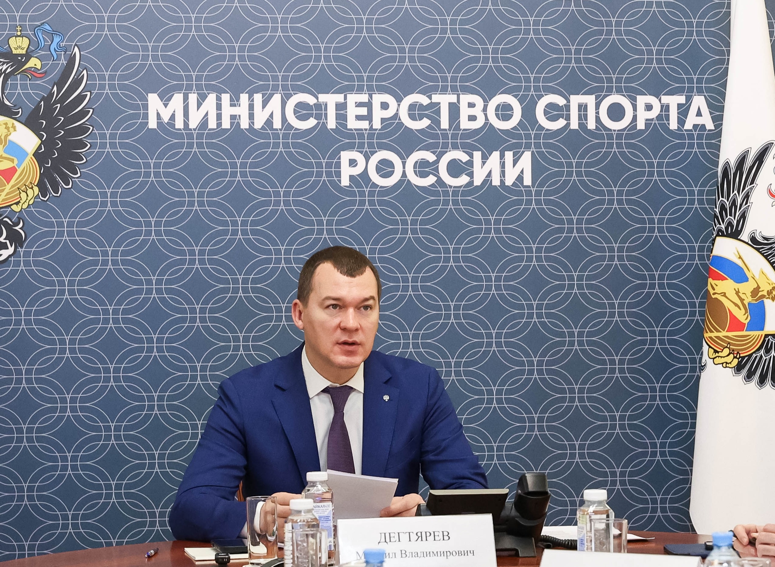 Евросоюз снял санкции с министра спорта Михаила Дегтярева