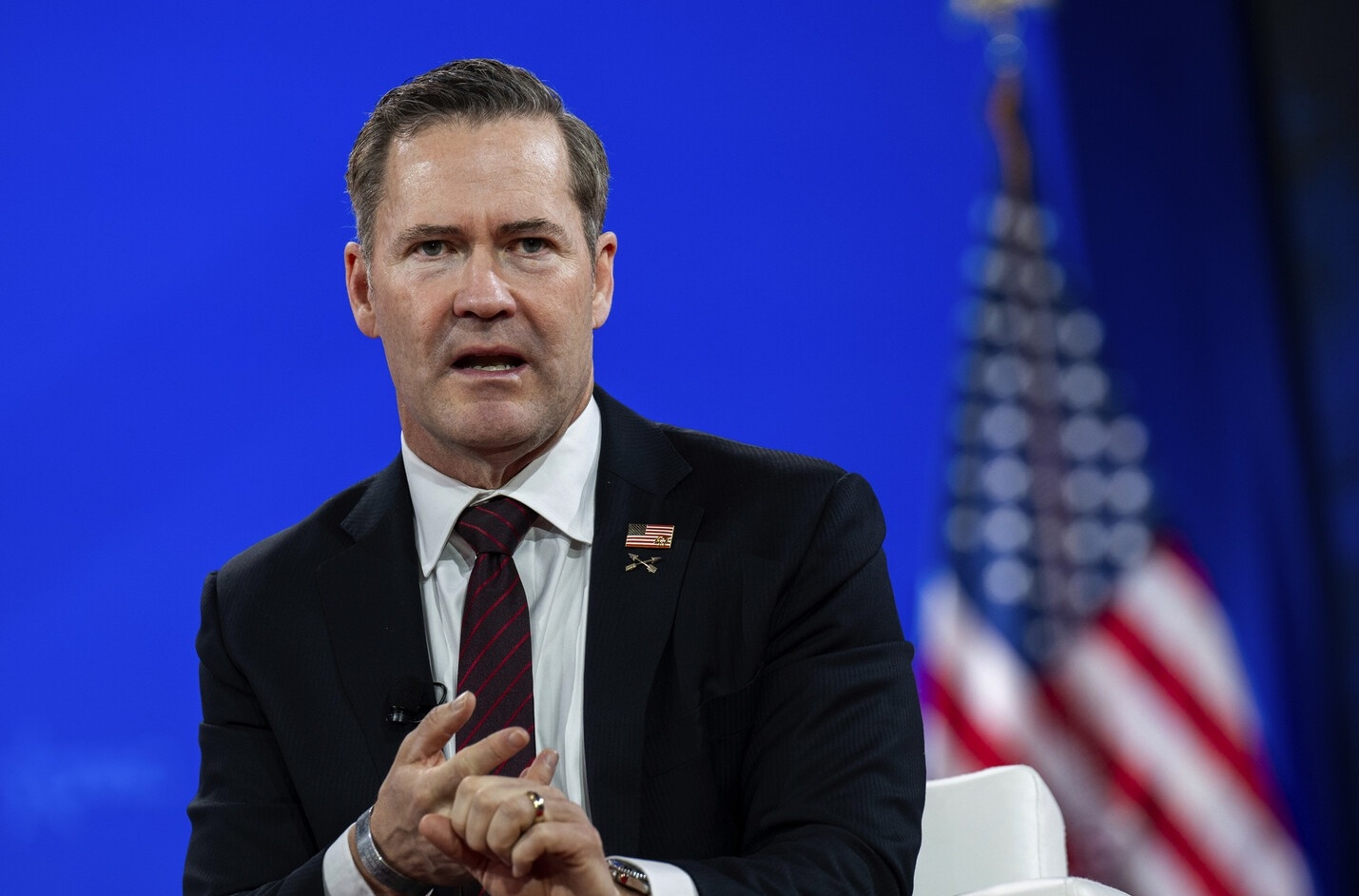 Politico: Уолтцу грозит отставка после утечки данных об ударах США по Йемену