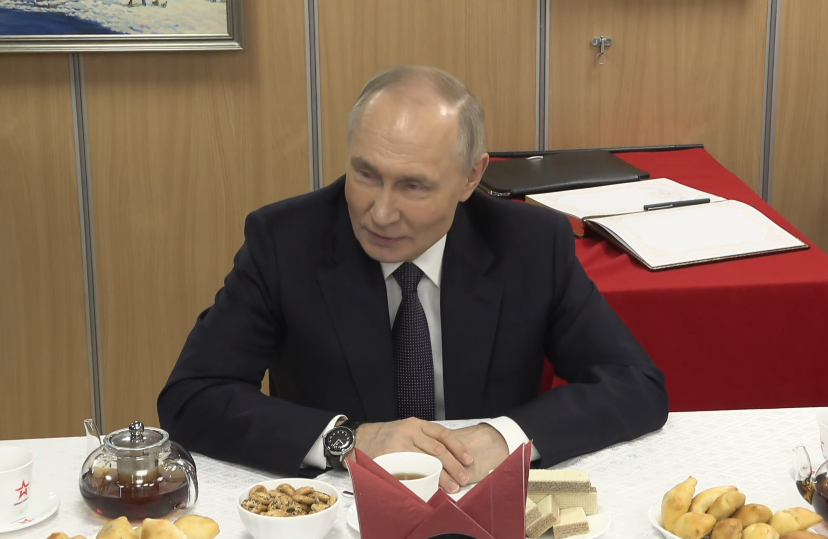 Путин сообщил о реорганизации бригады морской пехоты в дивизии