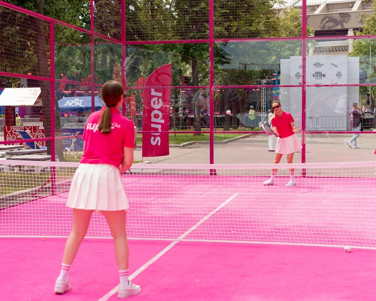 Звёзды собрались в Super Country Club на уикенд с игрой в падел-теннис
