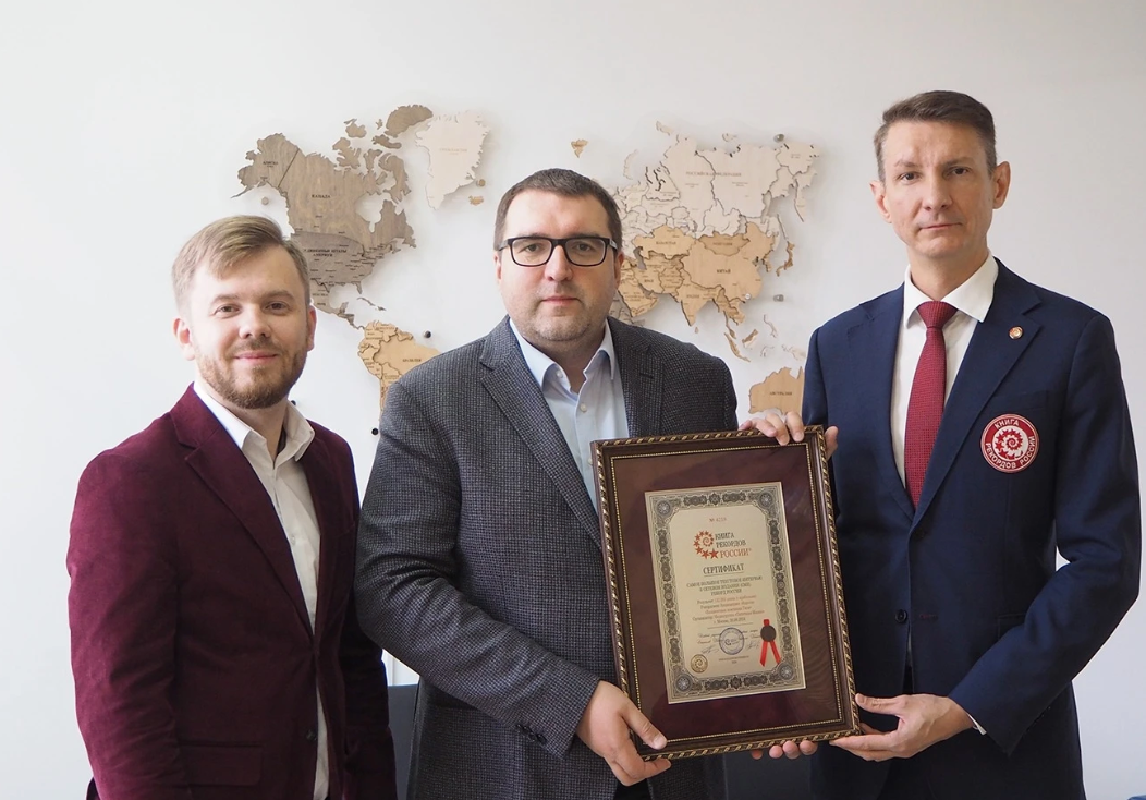 Медиагруппа «Типичная Москва» поздравляет ТИОН с 19-летием