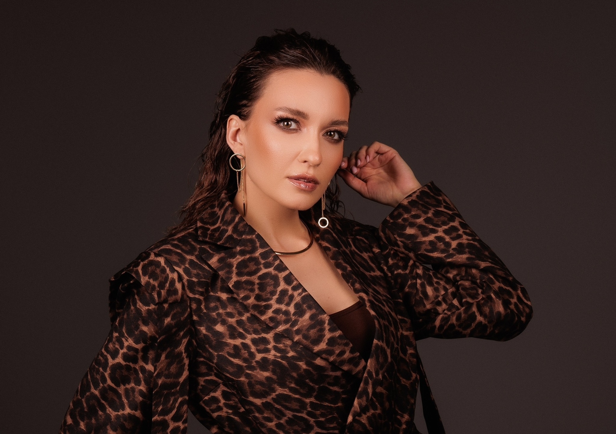 Певица Марина Бриз обратилась к министру культуры РФ с просьбой ограничить пропаганду культа денег в популярной музыке и СМИ