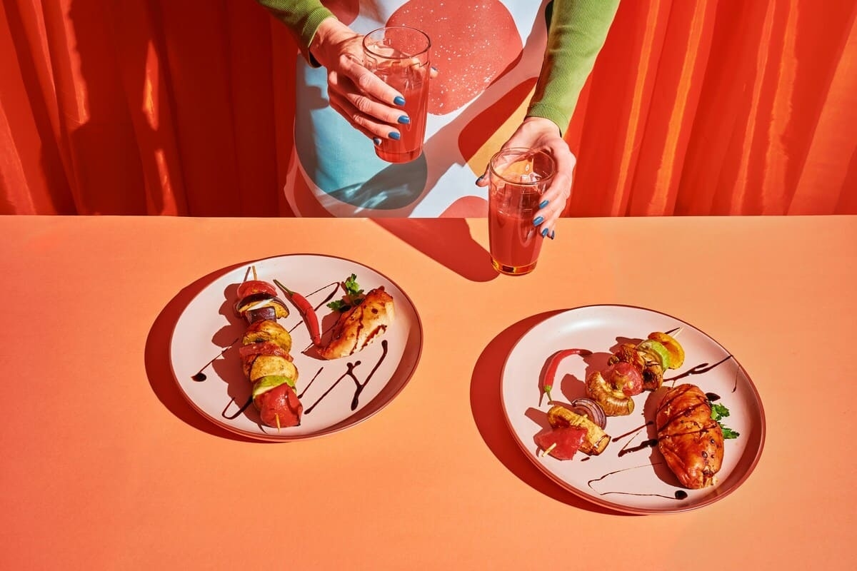 Бьюти-фестиваль в гастроквартале, приложение для знакомств через рестораны и кафе-библиотека Dantone Home: гастроновости недели