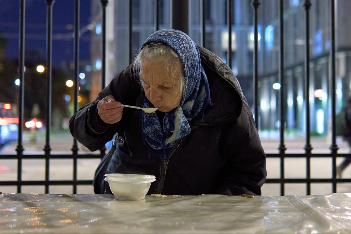 Главные правила помощи бездомному человеку