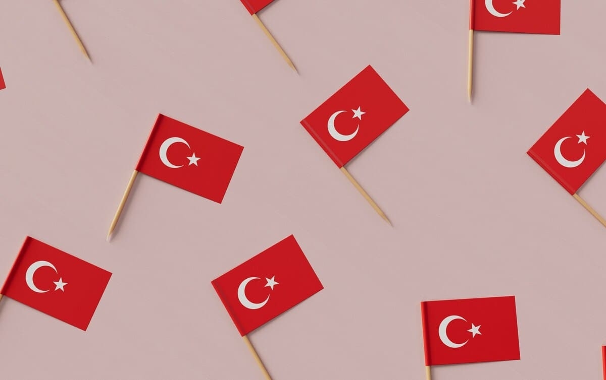 Культурный мост Россия-Турция: почему у нас так любят турецкую музыку и сериалы