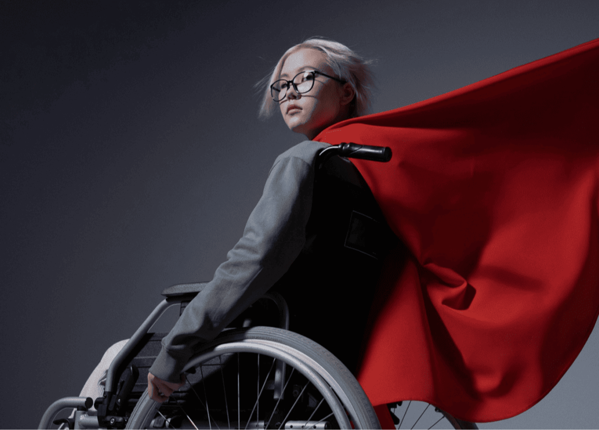 Фонд «Помощь» запустил проект, облегчающий поездки маломобильных людей к врачам