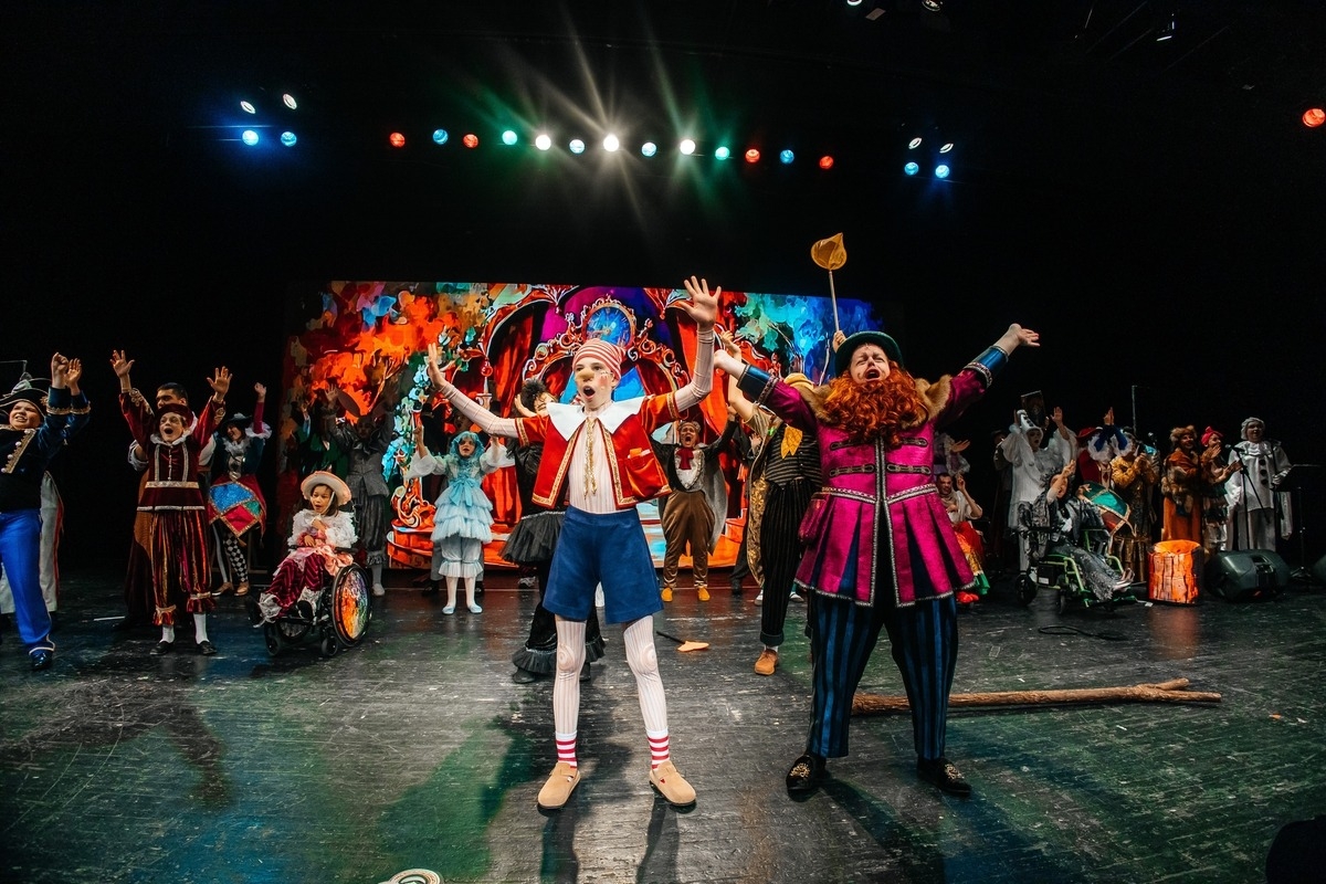 Жасмин получила премию «Музыкального сердца театра» за инклюзивный спектакль «Буратино и золотой ключик»