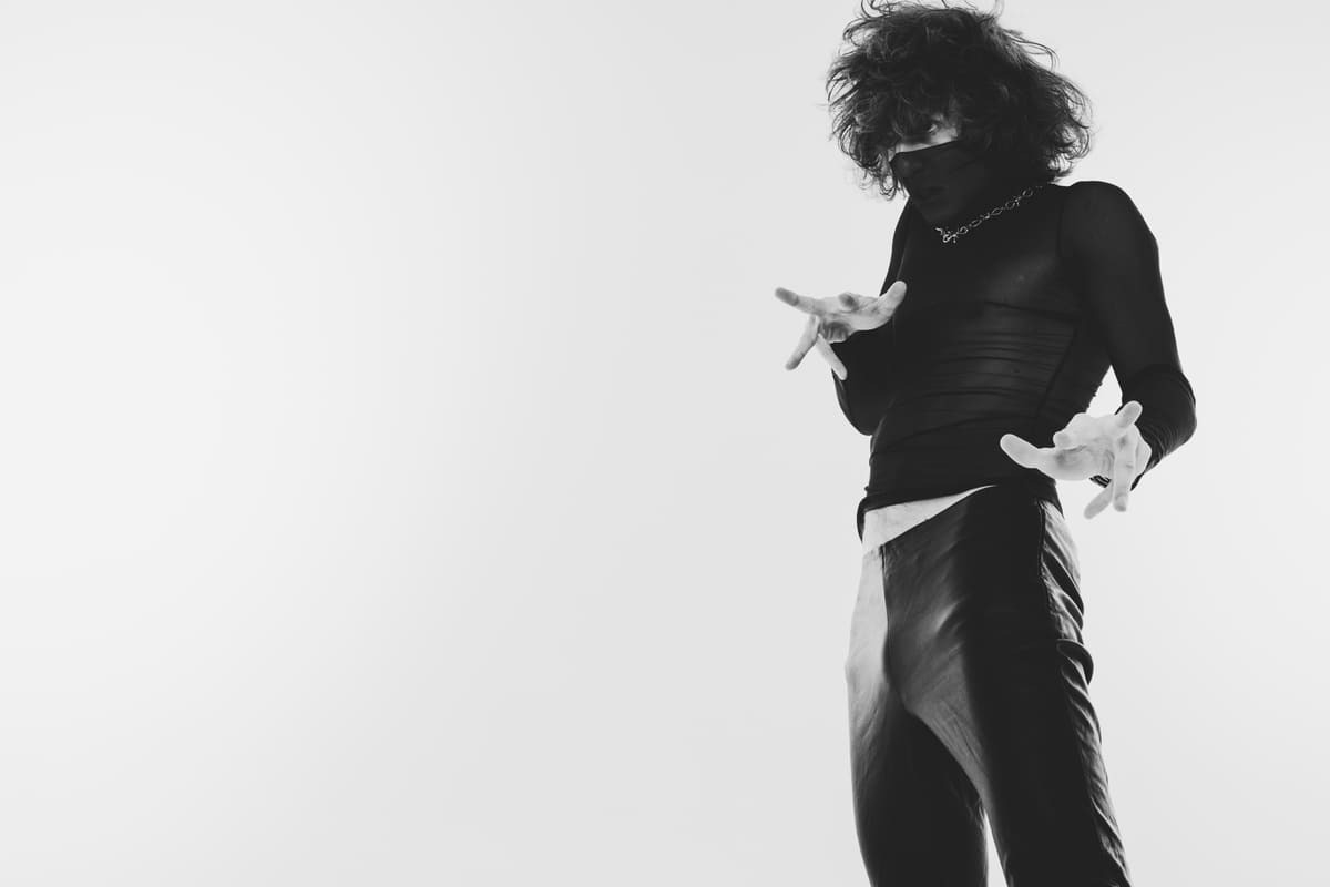 Пока небо смотрит. Даниил Патлах (X-Date) — о магии музыки, честности и вдохновении