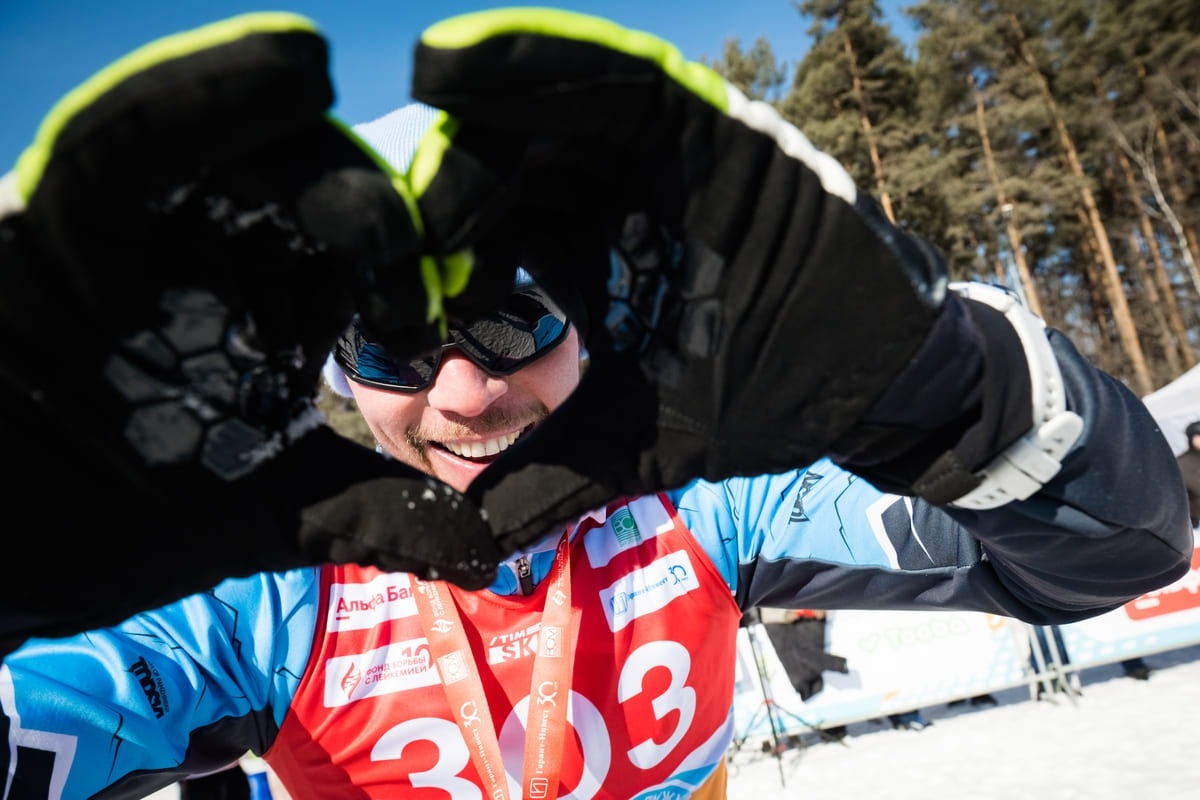 Лыжи, мороз и доброе дело: чек-лист для новичков от олимпийского чемпиона