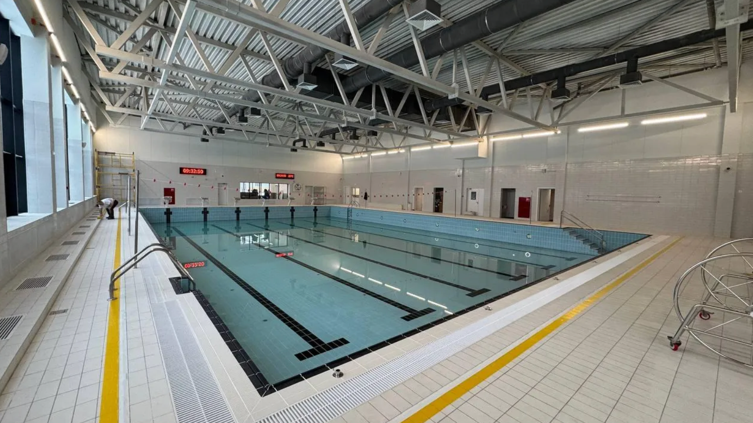 В Лобне открывается спорткомплекс «Флагман» с бассейном