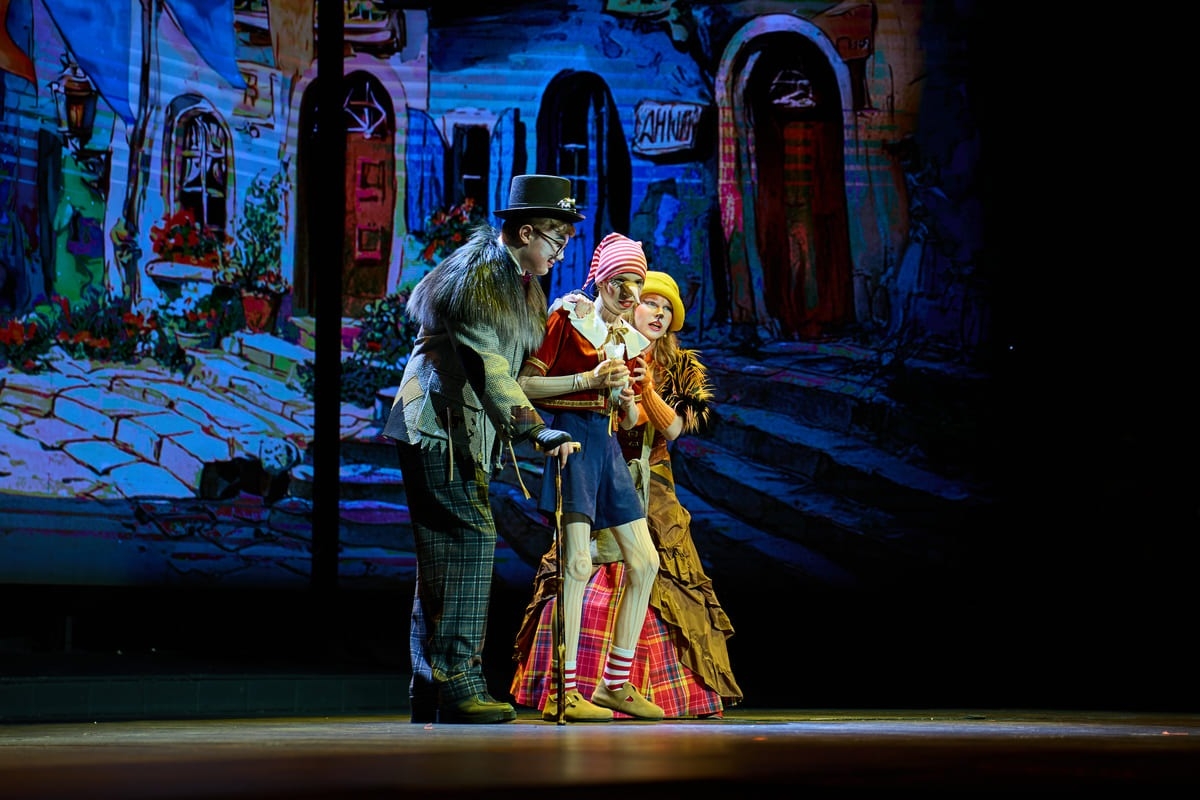 В Москве представили инклюзивный спектакль «Буратино и Золотой ключик» ко Всемирному дню театра