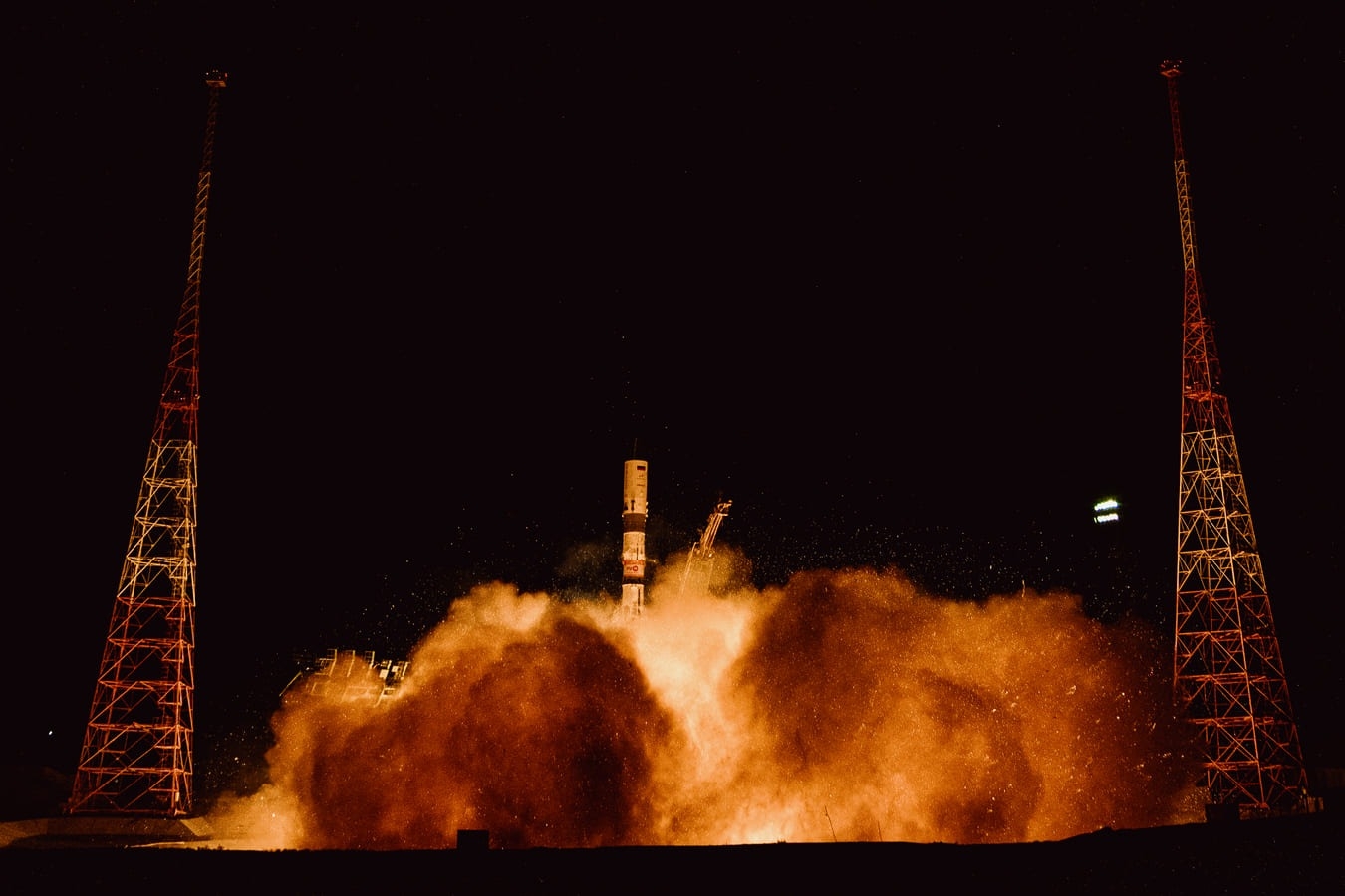 РУ.ТВ отправил свой логотип в космос к 20-летию канала