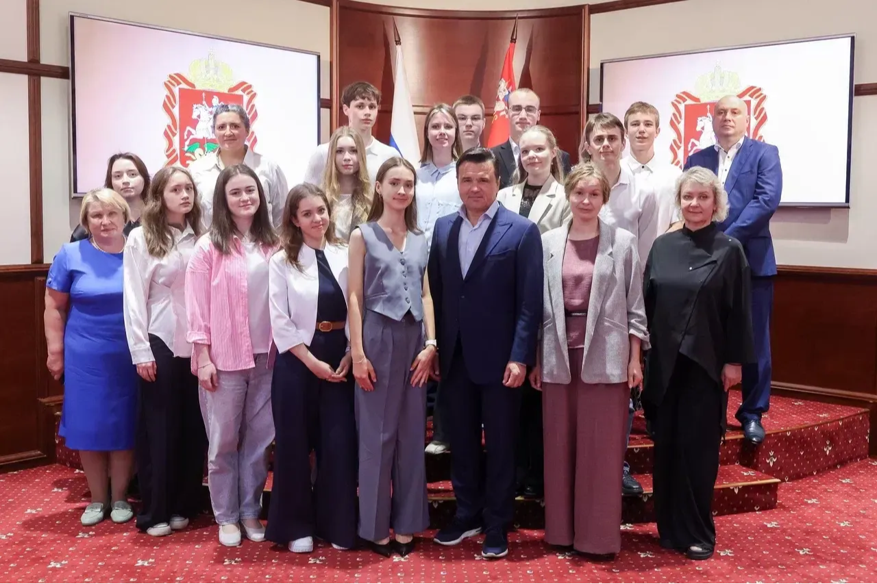 Число стобалльников ЕГЭ в Подмосковье выросло почти втрое